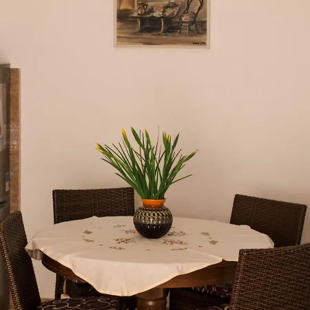 House Nataniel In Near Sea Apartmán Omiš